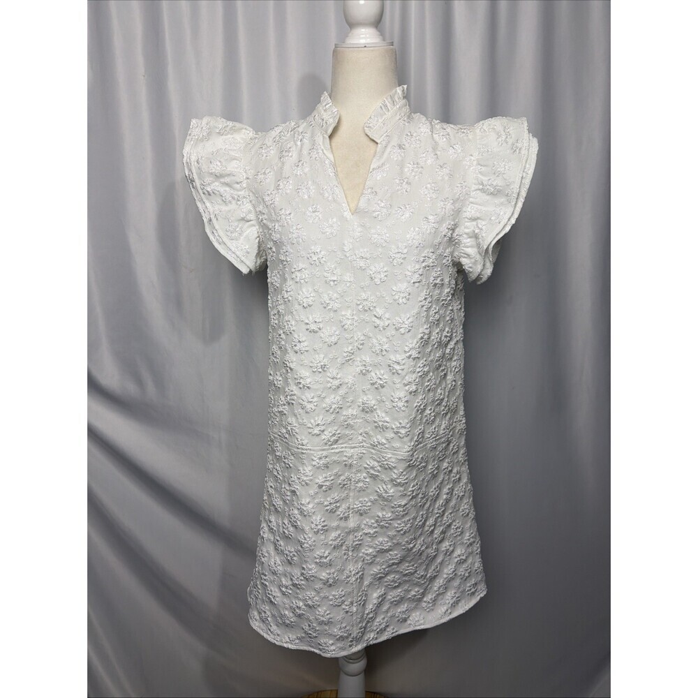 NWT THML White Textured Embroidered Flutter Sleeve Shift Dress - Size Small